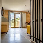 Couette-café Bella Monte 4*
