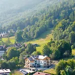 Couette-café Bella Monte 4*