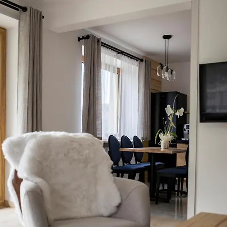 Couette-café Bella Monte 4*